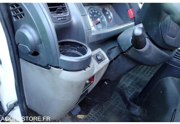 Самосвал Renault MAXITY: фото 13 Самосвал Renault MAXITY: фото 13