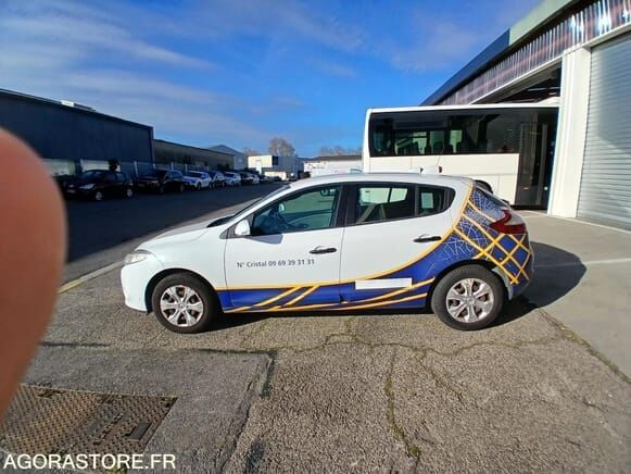 Renault MEGANE - Хэтчбек: фото 4 Renault MEGANE - Хэтчбек: фото 4