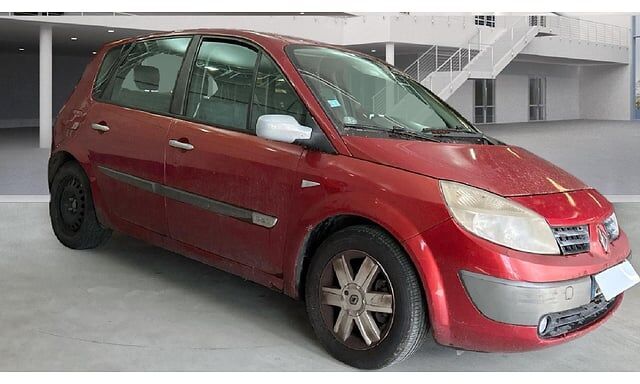 Renault MEGANE - Хэтчбек: фото 3 Renault MEGANE - Хэтчбек: фото 3