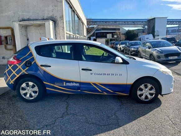 Renault MEGANE - Хэтчбек: фото 2 Renault MEGANE - Хэтчбек: фото 2