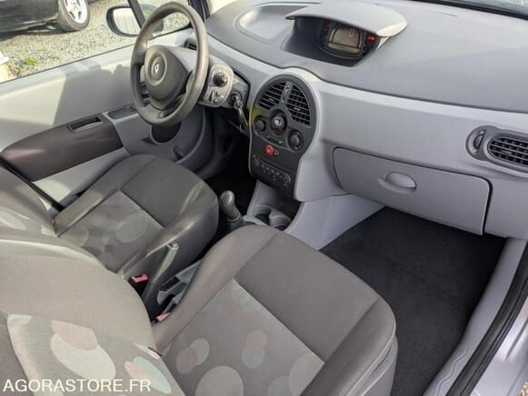 Хэтчбек Renault MODUS: фото 7 Хэтчбек Renault MODUS: фото 7