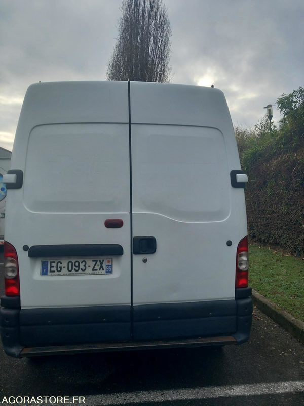 Renault Master - 2005 - EG093ZX - 192459 KM - Цельнометаллический фургон: фото 3 Renault Master - 2005 - EG093ZX - 192459 KM - Цельнометаллический фургон: фото 3