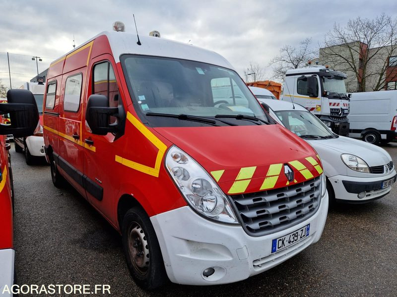 Renault Master - 2012 -144866 - CK439ZJ - Машина скорой помощи: фото 2 Renault Master - 2012 -144866 - CK439ZJ - Машина скорой помощи: фото 2