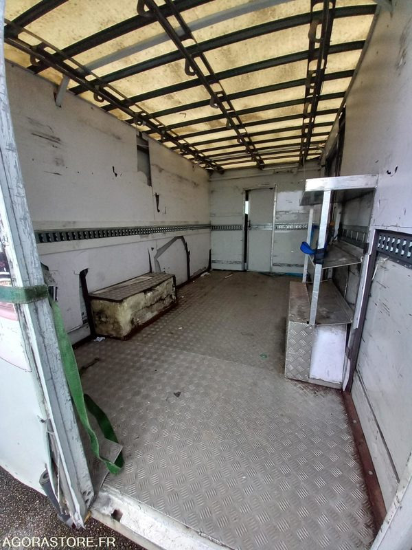 Renault Master - 2013 - CR148FX - 483601Kms - Цельнометаллический фургон: фото 4 Renault Master - 2013 - CR148FX - 483601Kms - Цельнометаллический фургон: фото 4