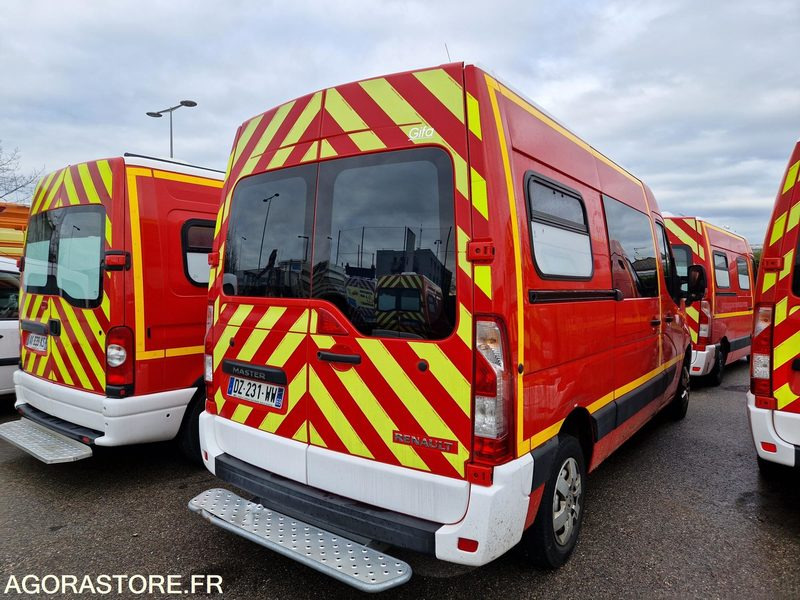 Renault Master - 2016 -102568 - DZ231WW - Машина скорой помощи: фото 3 Renault Master - 2016 -102568 - DZ231WW - Машина скорой помощи: фото 3