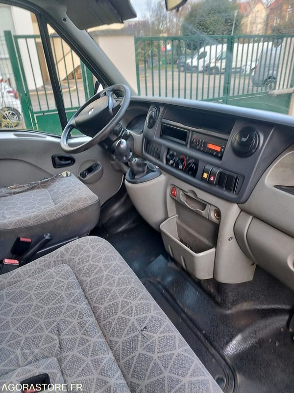 Renault Master - Цельнометаллический фургон: фото 4 Renault Master - Цельнометаллический фургон: фото 4