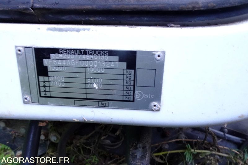 Легковой автомобиль Renault Midlum 220 DXI: фото 27 Легковой автомобиль Renault Midlum 220 DXI: фото 27