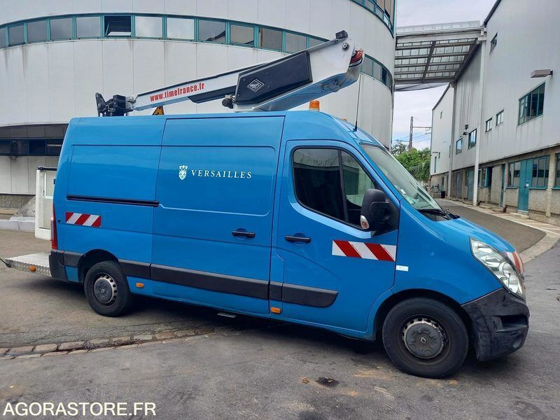 Renault Nacelle - Грузовик с подъемником: фото 5 Renault Nacelle - Грузовик с подъемником: фото 5