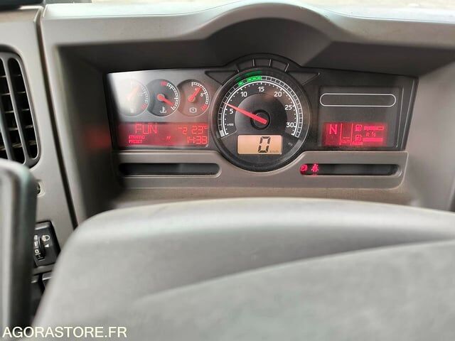 Renault PREMIUM - Гудронатор: фото 2 Renault PREMIUM - Гудронатор: фото 2