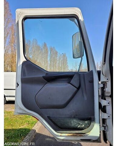 Renault PREMIUM - Крюковой мультилифт: фото 5 Renault PREMIUM - Крюковой мультилифт: фото 5