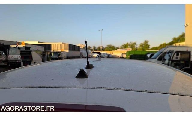 Хэтчбек Renault Scenic: фото 38