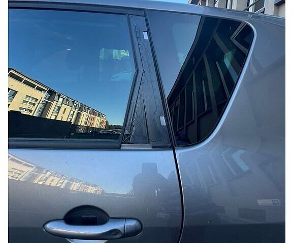 Хэтчбек Renault Senic: фото 14