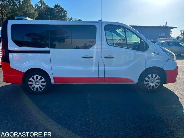 Renault TRAFIC - Микроавтобус, Пассажирский фургон: фото 3 Renault TRAFIC - Микроавтобус, Пассажирский фургон: фото 3