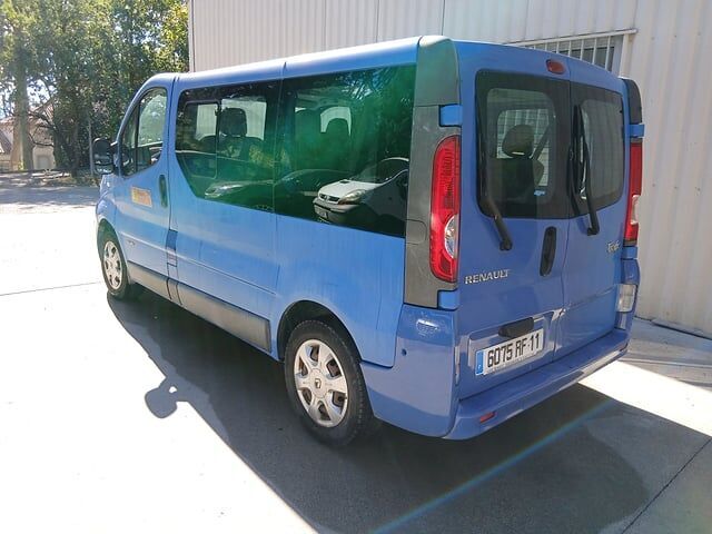 Renault TRAFIC - Микроавтобус, Пассажирский фургон: фото 4 Renault TRAFIC - Микроавтобус, Пассажирский фургон: фото 4