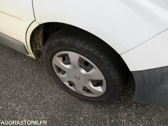 Renault TRAFIC - Цельнометаллический фургон: фото 2 Renault TRAFIC - Цельнометаллический фургон: фото 2