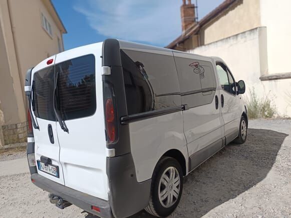 Renault TRAFIC - Микроавтобус, Пассажирский фургон: фото 3 Renault TRAFIC - Микроавтобус, Пассажирский фургон: фото 3