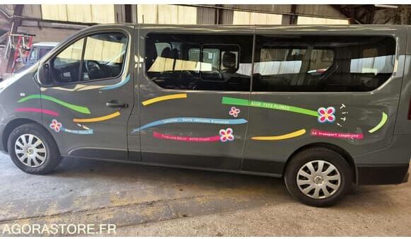 Микроавтобус, Пассажирский фургон Renault TRAFIC: фото 12 Микроавтобус, Пассажирский фургон Renault TRAFIC: фото 12