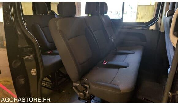 Микроавтобус, Пассажирский фургон Renault TRAFIC: фото 14 Микроавтобус, Пассажирский фургон Renault TRAFIC: фото 14