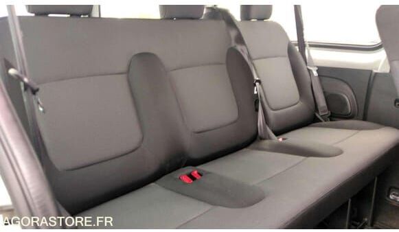 Renault TRAFIC - Микроавтобус, Пассажирский фургон: фото 5 Renault TRAFIC - Микроавтобус, Пассажирский фургон: фото 5