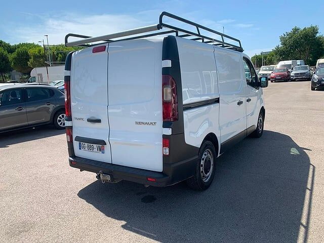 Renault TRAFIC - Цельнометаллический фургон: фото 3 Renault TRAFIC - Цельнометаллический фургон: фото 3