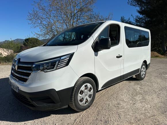 Renault TRAFIC - Микроавтобус, Пассажирский фургон: фото 1 Renault TRAFIC - Микроавтобус, Пассажирский фургон: фото 1