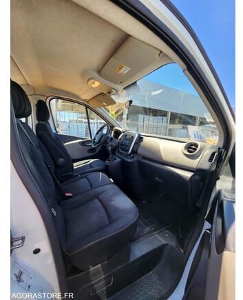 Renault TRAFIC - Микроавтобус, Пассажирский фургон: фото 3 Renault TRAFIC - Микроавтобус, Пассажирский фургон: фото 3