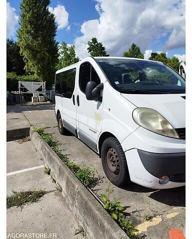 Renault TRAFIC - Микроавтобус, Пассажирский фургон: фото 1 Renault TRAFIC - Микроавтобус, Пассажирский фургон: фото 1