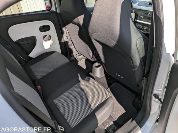 Renault TWINGO - Хэтчбек: фото 2 Renault TWINGO - Хэтчбек: фото 2