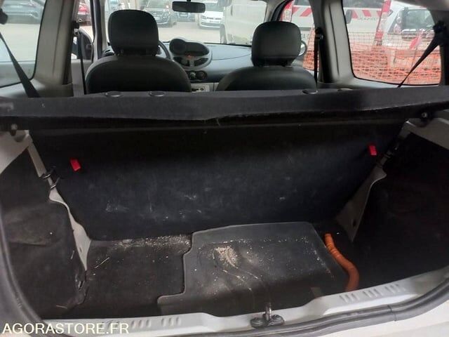 Хэтчбек Renault TWINGO: фото 6