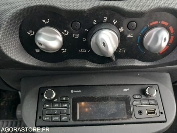 Renault TWINGO - Хэтчбек: фото 5 Renault TWINGO - Хэтчбек: фото 5