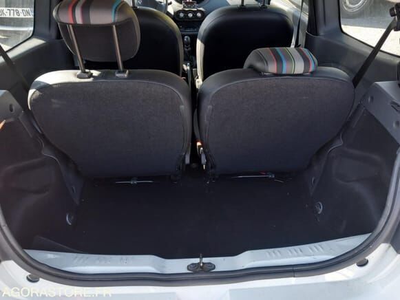Хэтчбек Renault TWINGO: фото 12 Хэтчбек Renault TWINGO: фото 12