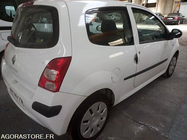 Хэтчбек Renault TWINGO: фото 11