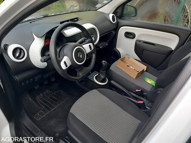 Хэтчбек Renault TWINGO: фото 8