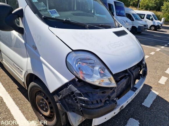 Renault Trafic - Микроавтобус, Пассажирский фургон: фото 5 Renault Trafic - Микроавтобус, Пассажирский фургон: фото 5