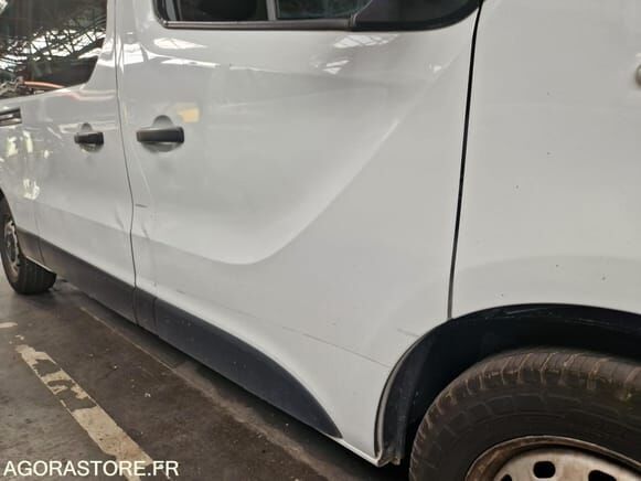 Renault Trafic - Микроавтобус, Пассажирский фургон: фото 2 Renault Trafic - Микроавтобус, Пассажирский фургон: фото 2