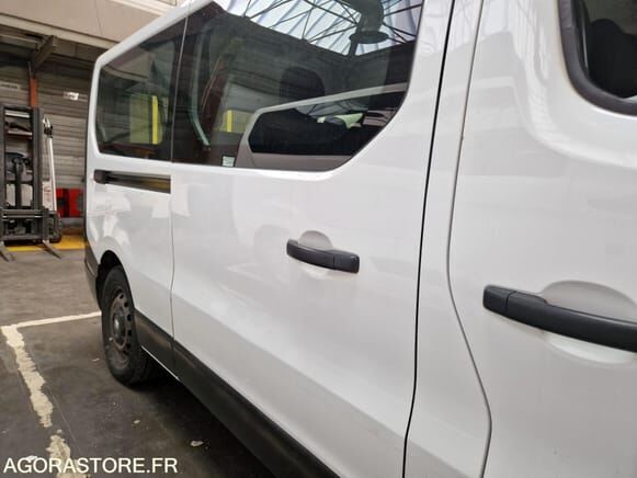 Renault Trafic - Микроавтобус, Пассажирский фургон: фото 5 Renault Trafic - Микроавтобус, Пассажирский фургон: фото 5