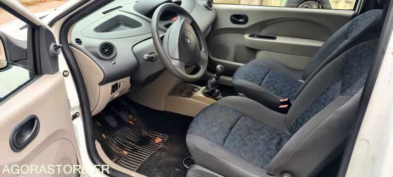 Renault Twingo 1.2l 16v - Легковой автомобиль: фото 5 Renault Twingo 1.2l 16v - Легковой автомобиль: фото 5