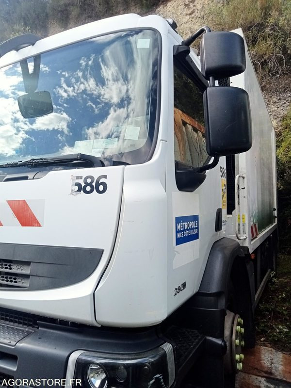 Renault Véhicule Industriel - Premium 280 - Мусоровоз: фото 3 Renault Véhicule Industriel - Premium 280 - Мусоровоз: фото 3