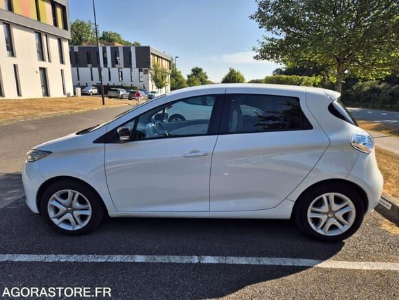 Хэтчбек Renault ZOE: фото 7