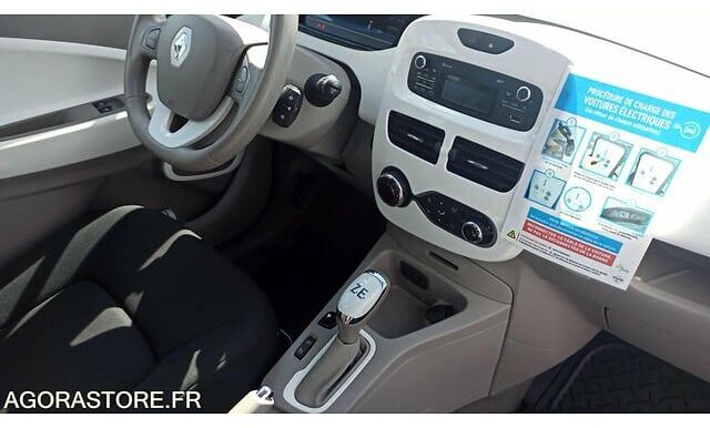 Renault ZOE - Хэтчбек: фото 3 Renault ZOE - Хэтчбек: фото 3