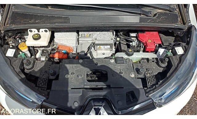 Renault ZOE - Хэтчбек: фото 4 Renault ZOE - Хэтчбек: фото 4