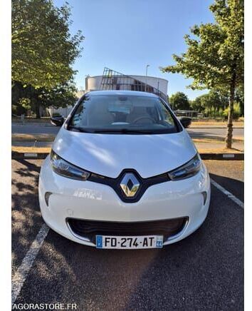 Renault ZOE - Хэтчбек: фото 1 Renault ZOE - Хэтчбек: фото 1