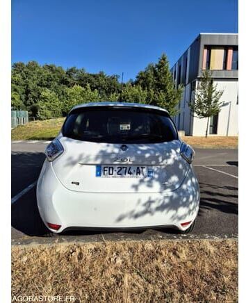Renault ZOE - Хэтчбек: фото 4 Renault ZOE - Хэтчбек: фото 4