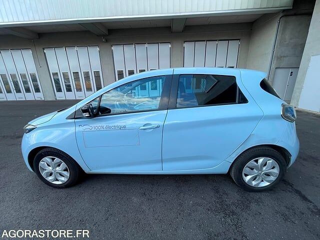 Renault ZOE - Хэтчбек: фото 4 Renault ZOE - Хэтчбек: фото 4
