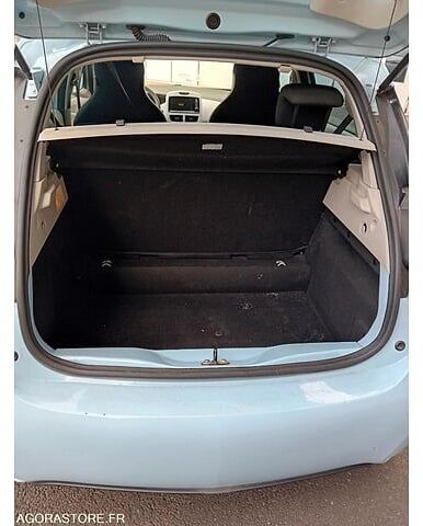 Renault ZOE - Хэтчбек: фото 5 Renault ZOE - Хэтчбек: фото 5