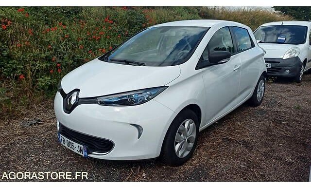 Renault ZOE - Хэтчбек: фото 1 Renault ZOE - Хэтчбек: фото 1