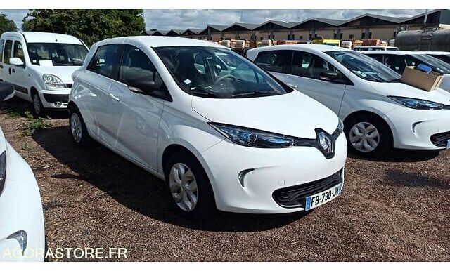 Renault ZOE - Хэтчбек: фото 1 Renault ZOE - Хэтчбек: фото 1