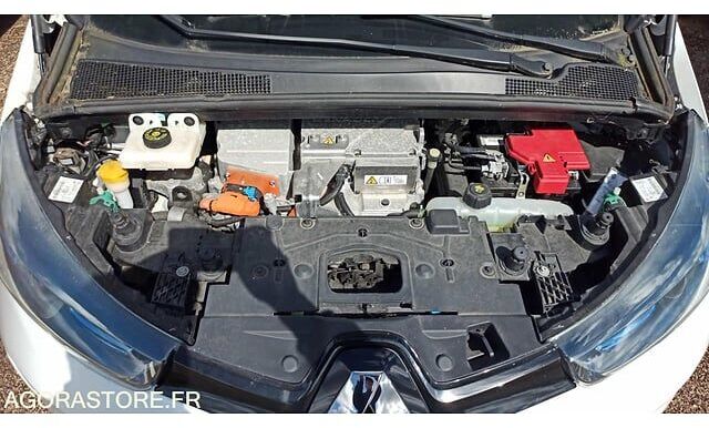 Renault ZOE - Хэтчбек: фото 4 Renault ZOE - Хэтчбек: фото 4