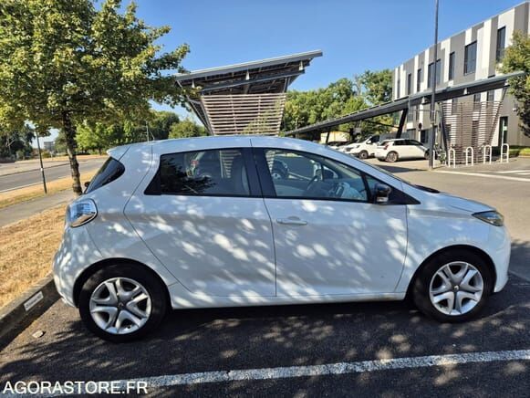 Хэтчбек Renault ZOE: фото 6