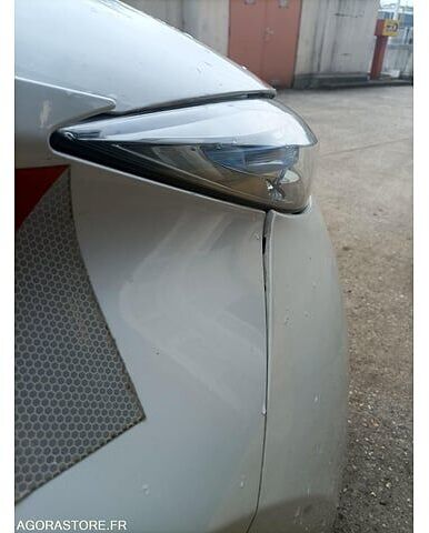 Renault ZOE - Хэтчбек: фото 3 Renault ZOE - Хэтчбек: фото 3